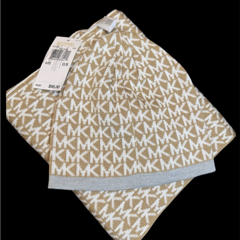 Michael Kors Tan and White Logo Beanie and scarf set new